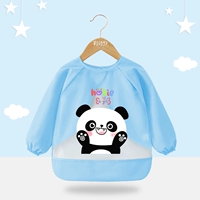 Симпатичная панда с длинными рукавами