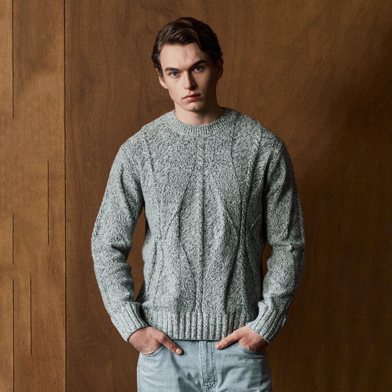 See Also『Purple Label Series』Turquoise Green Wool Linen Cable Knit Serene and Relaxed Crew Neck Knit Sweater See Also『Purple Label Series』Turquoise Green Wool Linen Cable Knit Serene and Relaxed Crew Neck Knit Sweater