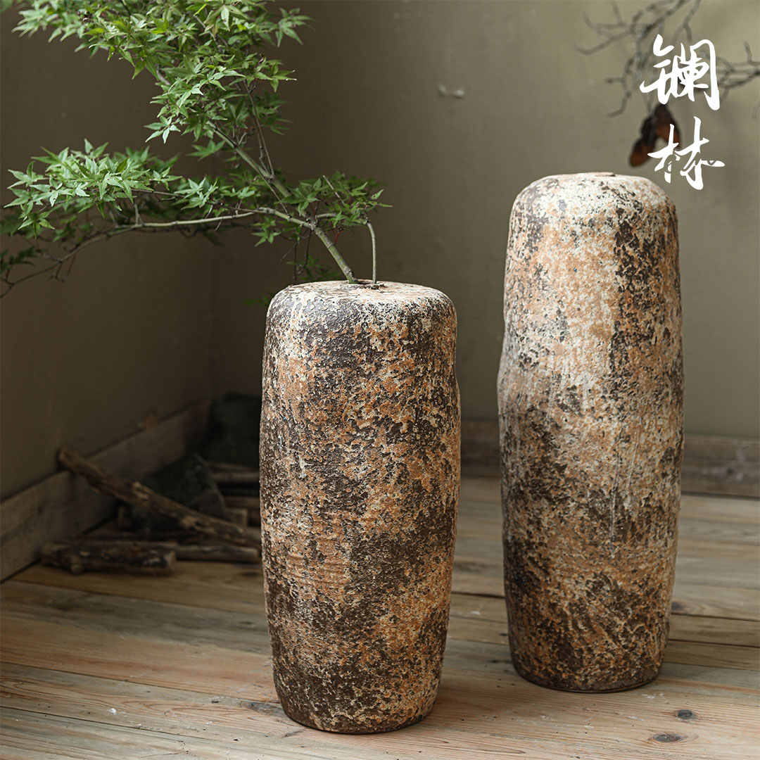 Large coarse pottery vase wabi-sabi wind restoring ancient ways of creative space design flower arranging produce in furnishing articles hotel decoration of home stay facility