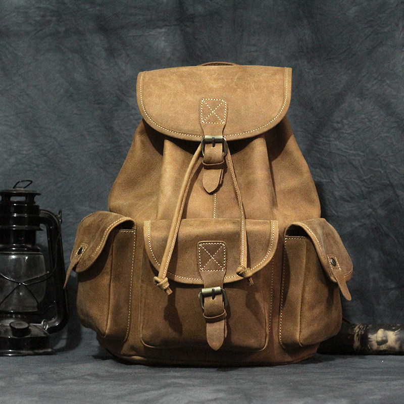 Crazy horse leather retro men's leather back bag casual bag cowhide travel bag college Korean version of the British trendy women's bag