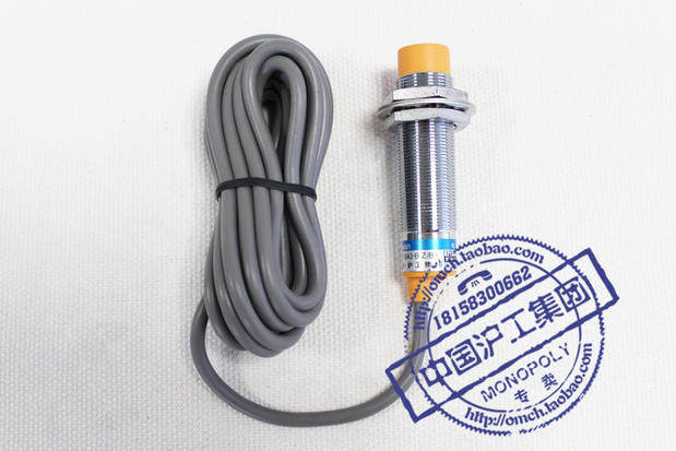 Shanghai CR18-8DN M18 capacitive approaches switch DC three line NPN normally open 6-36V flat head
