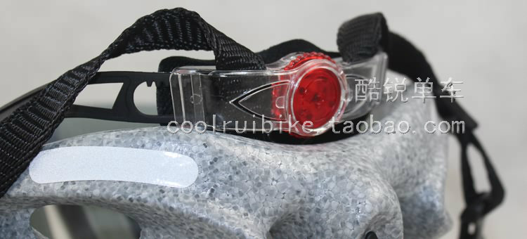 Casque cycliste - Ref 2248308 Image 7