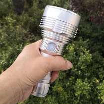 JKK90 intense light flashlight km far from SST40 2 light beads SBT90 2