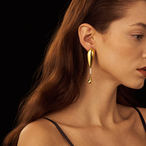 Must buy a small crowd design personality European and American long style fish tail drop pearl earrings net red with the same temperament 100 lap