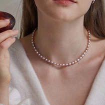 American 14K Bag Gold Natural Rice Grain Pearl Bright Light Lock Bone Chain Retro Elegant Light Lavish Matching Necklace Temperament