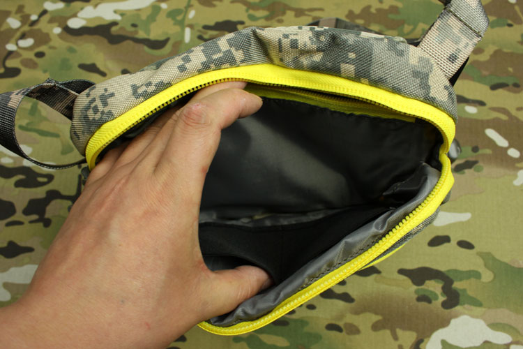 Túi nhỏ Satchel Túi vải giản dị ACU Ngụy trang thành phố đi lại Pocket ví nữ cầm tay