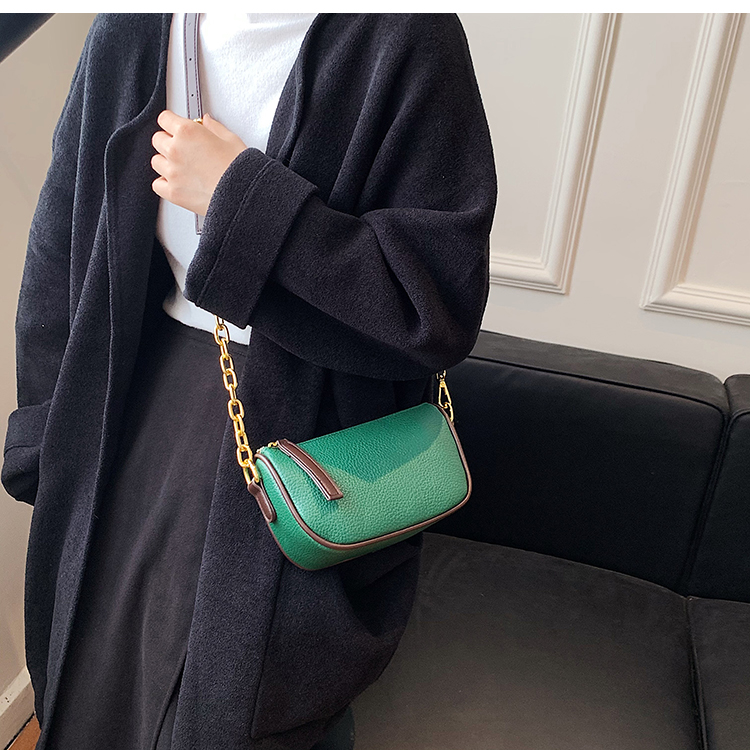 Retro Simple Contrast Color Messenger Small Square Bag Wholesale Nihaojewelry display picture 1