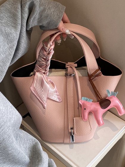 小众粉红大容量包包女2025新款网红手拎通勤菜篮子手提子母水桶包