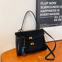 Черный, маленький