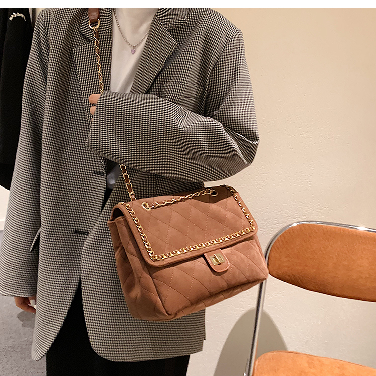 Lingge Embroidery Thread Bag New Bag Autumn Chain Messenger Bag Suede One-shoulder Small Square Bag display picture 14