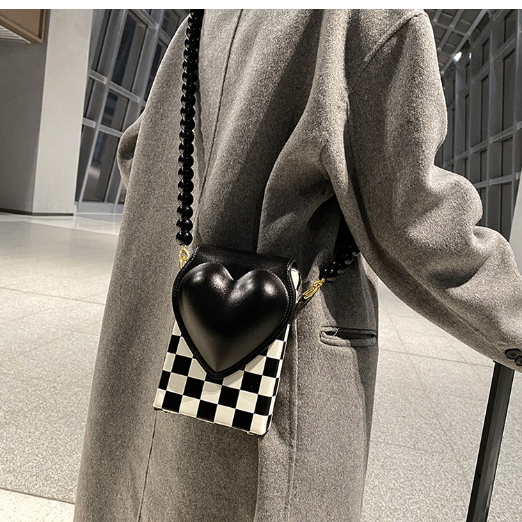 Herbst- Und Wintertaschen 2021 Neue Damentaschen Checkerboard Messenger Bag Kleine Quadratische Tasche display picture 1