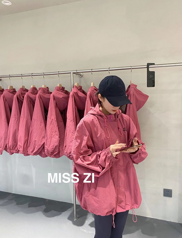 MissS ZI2022 springtime letter printed windcoat jacket female new small sub medium long version loose casual outerwear