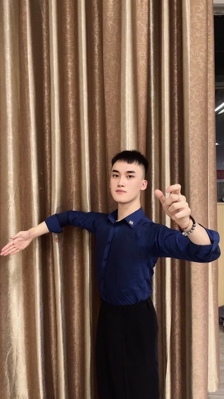 Men's Dance Fabric Shirt Hos Designer Brand 2025 Spring New Versatile High-End Solid Color Shirt