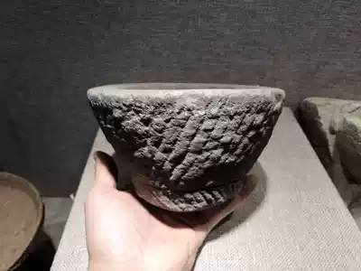 Nostalgic old stone carving collection Republic of China period folk supplies hand-carved garlic mortar original product Bao Lao