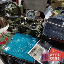 Original photo of the Battle of Faka Mountain left behind by soldiers in the self-defense counterattack against Vietnam in the 1980s: a set of sights leather bags and clothes