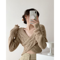  (8 25 00: 00 15% off on new and new products)Khaki lazy cross V-neck hemp flower sweater