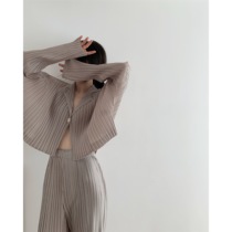 ICTS Resurrection Elegant Renaissance Light Thin Comfort Matt Green Grey Hue Folds Suit (can be sold for sale)