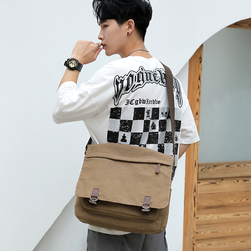 New single shoulder bag Men's retro wash water canvas Large capacity Shoulder Bag Tide Thickening Day Series Postman Bag Casual Twill