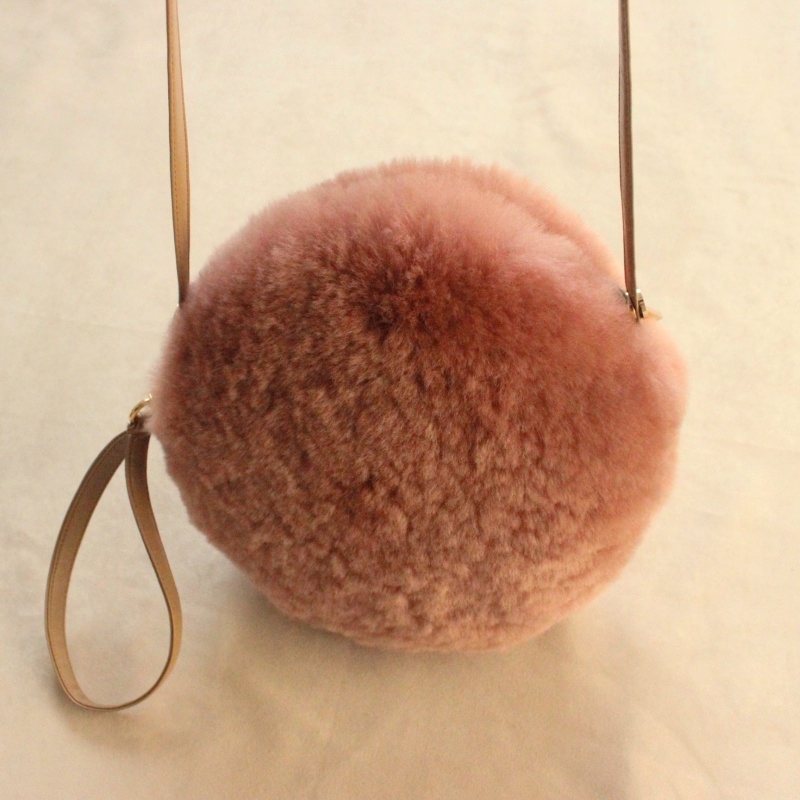 Japanese small round bag Australia imported lamb hair bag fur bag fur cross body shoulder shoulder hand female hair bag New Japanese series