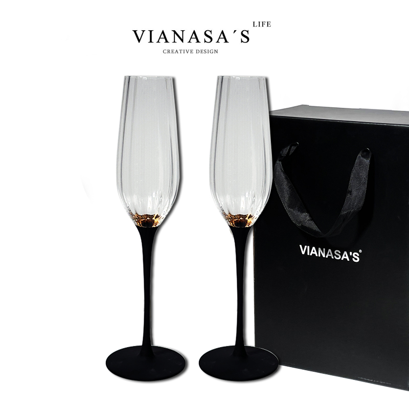 VIANASAのブラックスワンクリスタルグラスシャンパングラススパークリングワイングラスゴブレットレディースデザートワイングラス新築祝いギフト