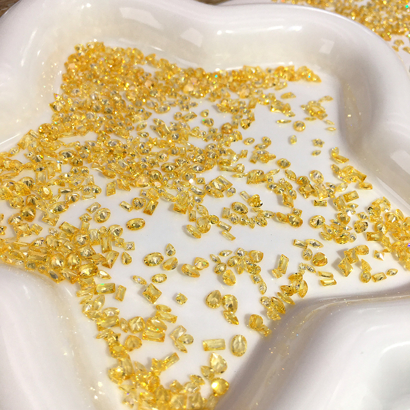 Ice-Clear Golden Small-Sized Sparkling 5A Synthetic Zircon Mini Pointed-Bottom Irregular Mixed Nail Art Diamond Crystal Jewelry