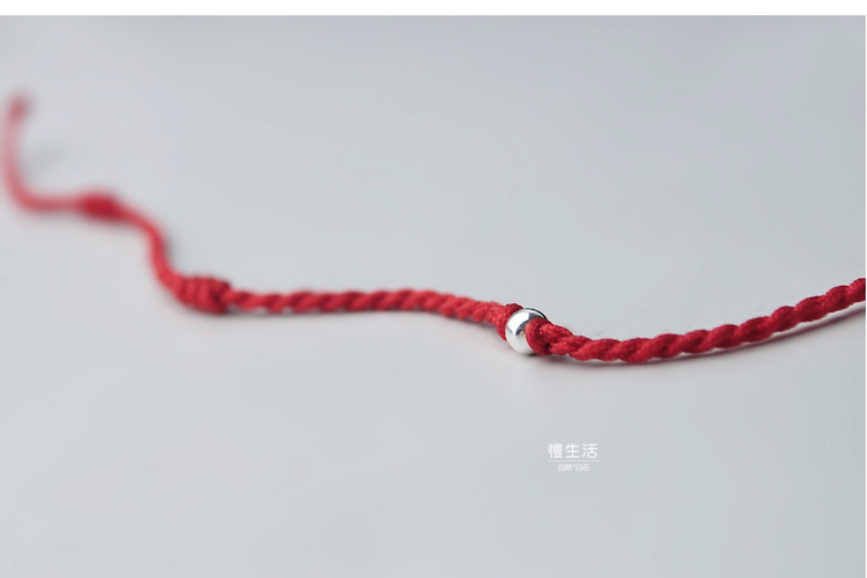 Cuộc sống chậm chạp 925 vòng chân bạc nữ vận chuyển linh hồn ác quỷ dây đỏ Phiên bản tiếng Hàn của vòng chân bạc đơn giản dệt tay sinh viên - Vòng chân lắc chân bạch kim