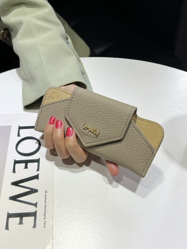 Портативные брендовые солнцезащитные очки на солнечной энергии, сумка для хранения подходит для мужчин и женщин, защитный чехол, из натуральной кожи