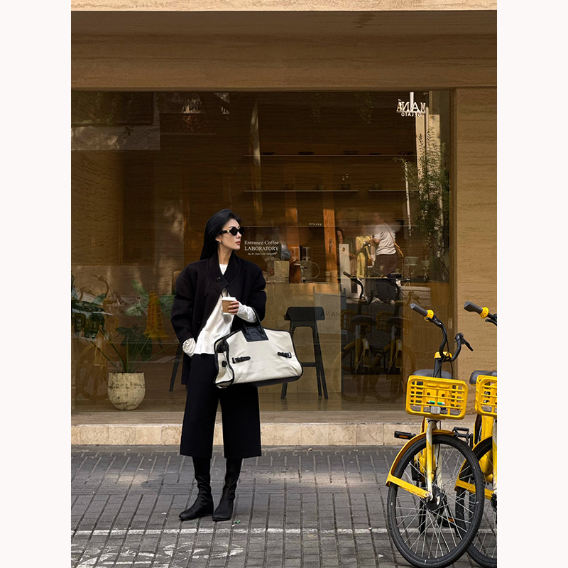 Oopslulu Heavy Wool Structured and Stylish Simple Straight-Leg Cropped Pants Oopslulu Heavy Wool Structured and Stylish Simple Straight-Leg Cropped Pants