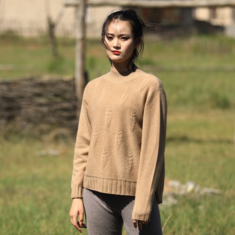 From Ordos City, no dyed 100 % goat - down half - tall collar thickened cashmere sweater