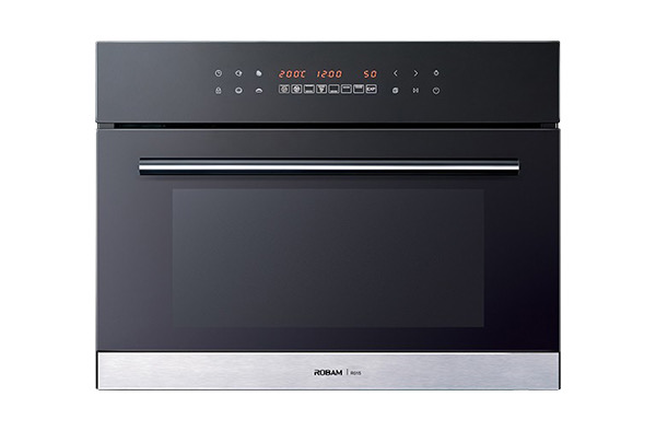 The boss electric oven R015 in the oven.
