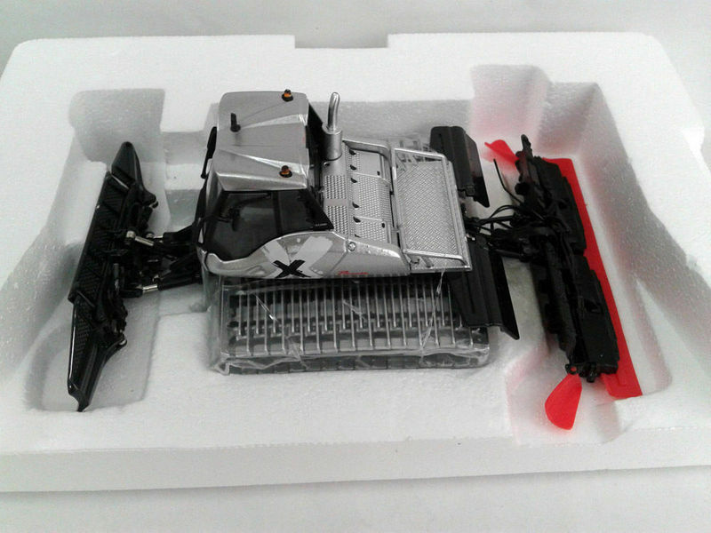 Foreign Trade Prinoth Bison 1/43 Alloy Prinoth Snowplow Snow Compactor Snow Shovel Snow Sweeper Model