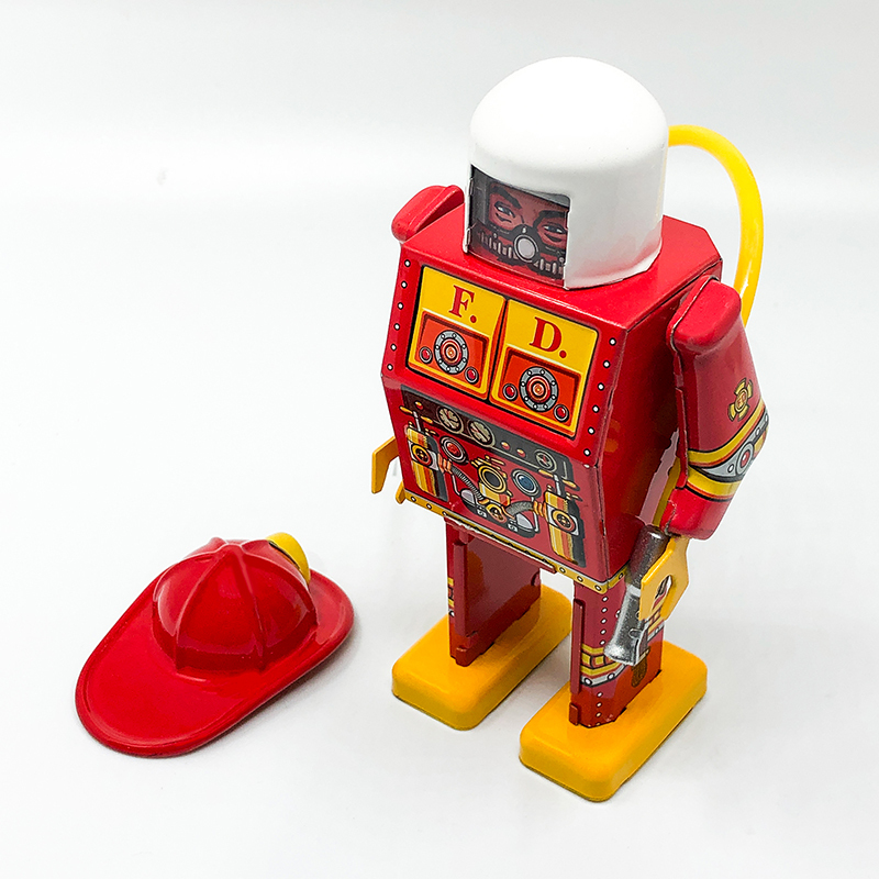 Saint John Wind-Up Cartoon Walking Robot 8090S Nostalgic Retro Collectible Tin Children's Toy