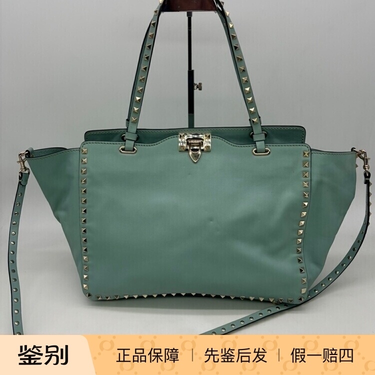 Hangzhou Milan Fang Famous Brand Consignment Store Valentino Mint Green Studded Handbag and Crossbody Bag Hangzhou Milan Fang Famous Brand Consignment Store Valentino Mint Green Studded Handbag and Crossbody Bag