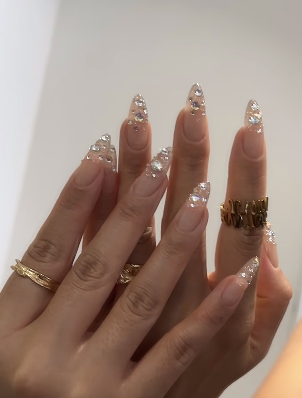 Handmade Nails New Product High-End Elegant Style Rich Lady Flashing Diamond Nail Art Bridal Nails Handmade Nails New Product High-End Elegant Style Rich Lady Flashing Diamond Nail Art Bridal Nails