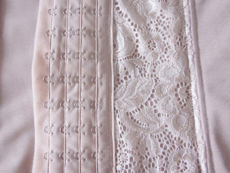 Corset simple en nylon - Ref 682042 Image 25