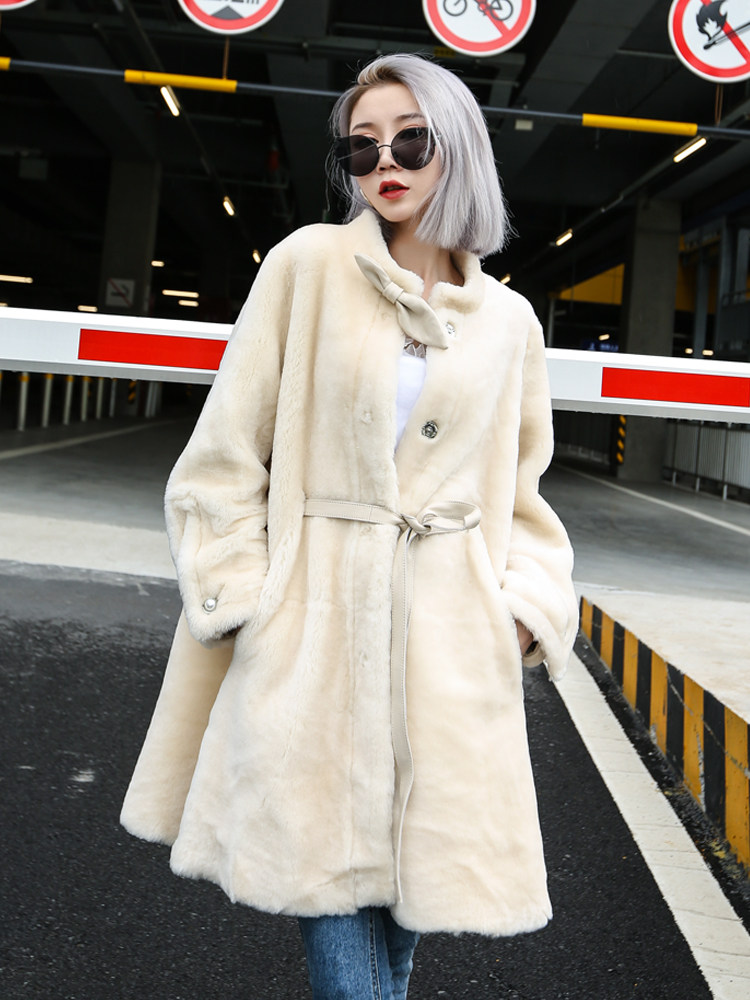 Anti-season original ecological fur one-piece lambskin leather women's long version of Korean version of sheep shearing coat large size clearance