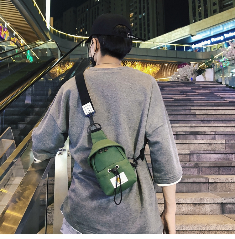 Túi ngực nam 2019 new triều siêu lửa thương hiệu túi nhỏ vải canvas crossbody thể thao cá tính túi đeo vai - Túi của con người vascara túi xách
