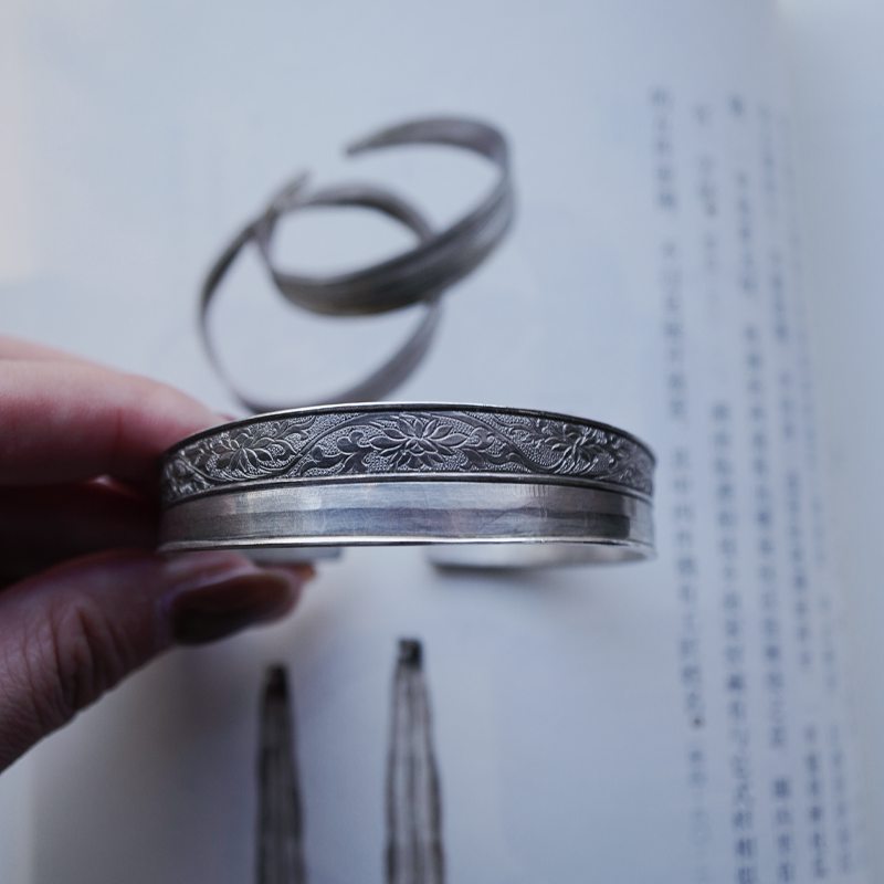 Handmade | Literary Jewelry Series | Purely Hand-Carved 999 Sterling Silver Branch Pattern Willow Leaf Bracelet Handmade | Literary Jewelry Series | Purely Hand-Carved 999 Sterling Silver Branch Pattern Willow Leaf Bracelet