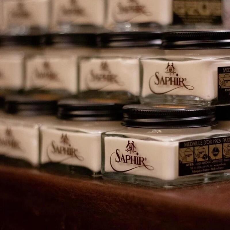 French Saphir Black Gold Renovateur Leather Care Cream Cleansing Effect Polishing
