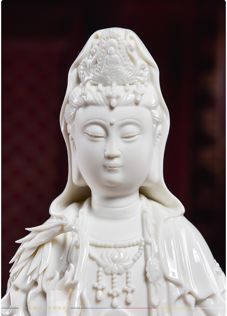 Yutang dai dehua ceramic worship Buddha avalokiteshvara household furnishing articles/glaze gold lotus guanyin