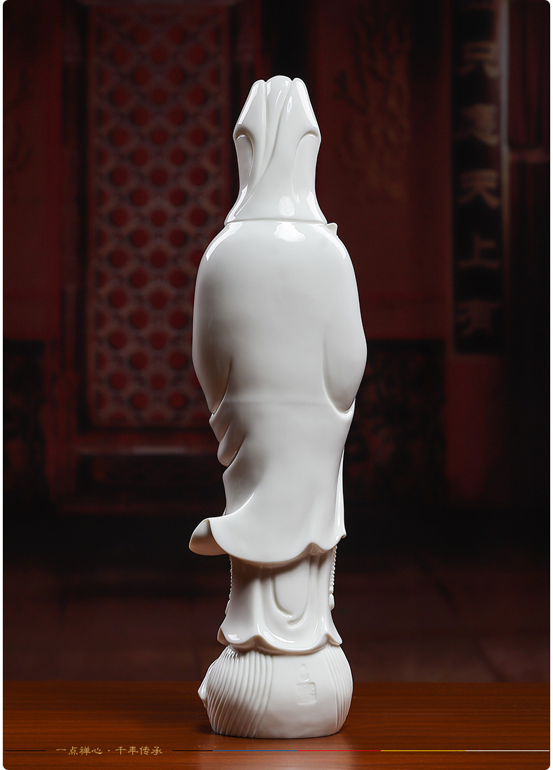 Yutang dai dehua white porcelain ceramics drip guanyin Buddha in the south China sea guanyin bodhisattva Buddha home furnishing articles