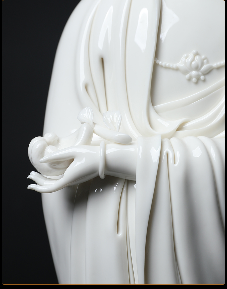 Yutang dai dehua white porcelain goddess of mercy Buddha enshrined furnishing articles jian - pin Lin lotus guanyin bodhisattva/D26-27