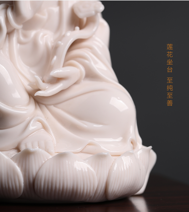 Yutang dai dehua white porcelain craft items furnishing articles vehicle with Buddha like 5 "ruyi guan Yin bodhisattva