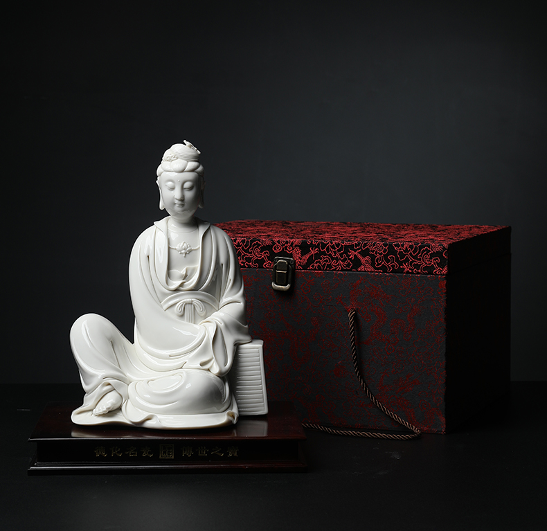 Guanyin bodhisattva jian - pin Lin yutang dai scriptures manually signed limited - edition ceramic Buddha its art furnishing articles