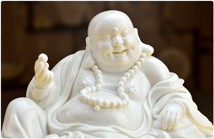 Yutang dai dehua white porcelain maitreya Buddha furnishing articles smiling Buddha maitreya pot - bellied ceramic crafts opening gifts away