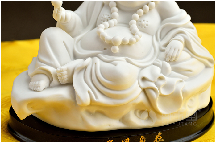 Yutang dai dehua white porcelain maitreya Buddha furnishing articles smiling Buddha maitreya pot - bellied ceramic crafts opening gifts away