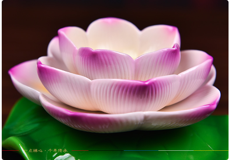 Dai Yutang Nguồn Cung Cấp Tôn Giáo Phật Giáo Đồ Dùng Trang Trí Hàng Thủ Công Gốm Sứ 5.5, Lotus Candlestick D14-020 tượng phật quan âm bằng đá