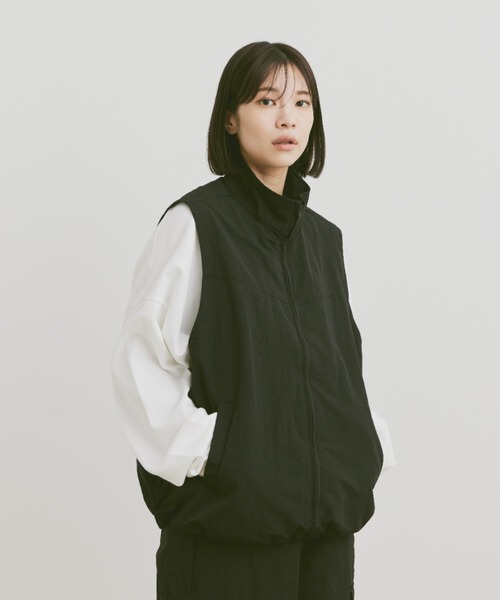 Japanese Style Functional Lightweight Nylon Vest with Adjustable Hem