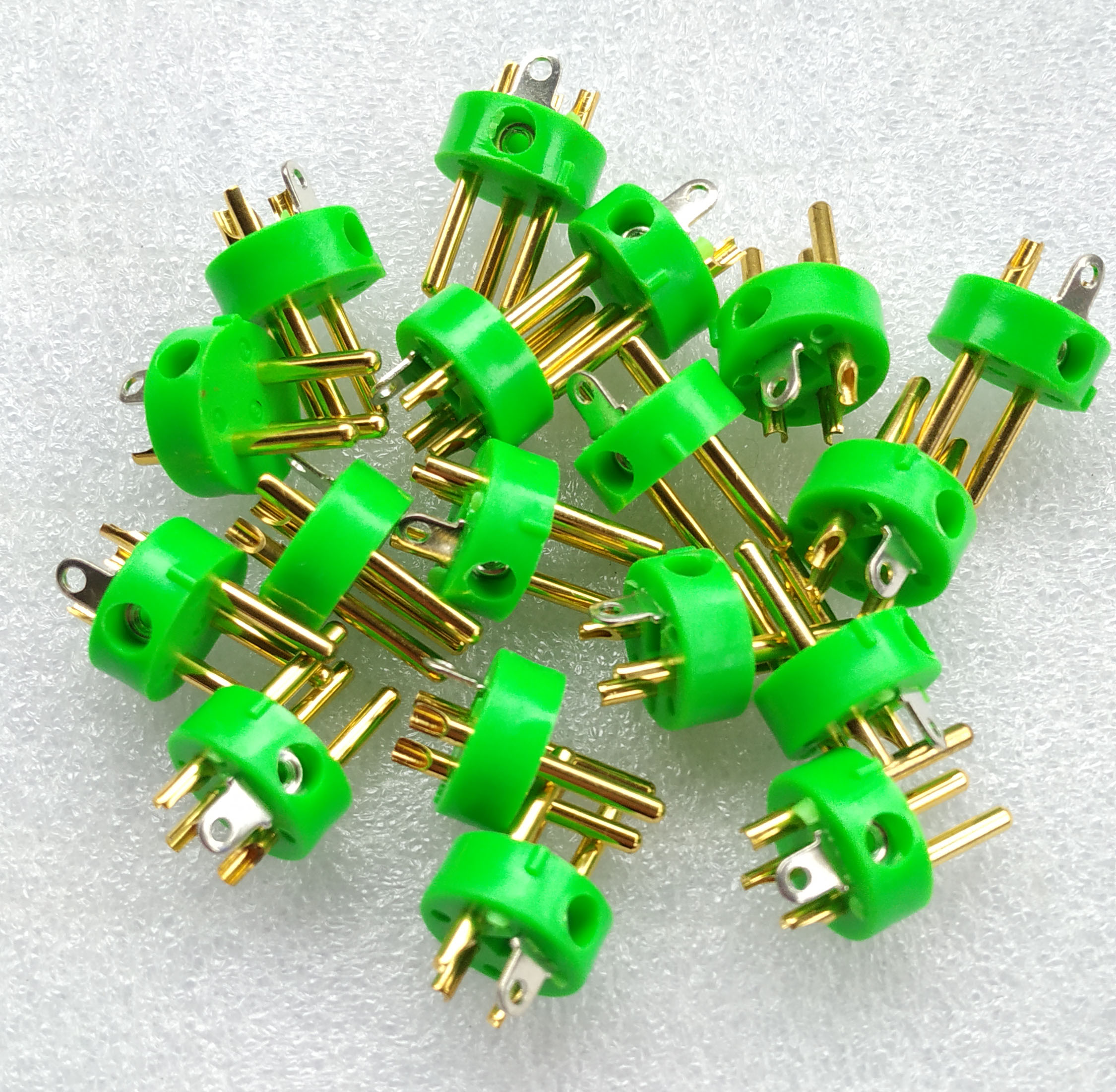 Microphone three-pin Gold-plated tail pin Microphone base Mic socket Mic plug KTV accessories DJ repair