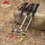 NH đầu tiên tuyết carbon hợp kim nhôm kính thiên văn 3 phần khóa trekking cực nhẹ mía ngoài trời leo gậy - Gậy / gậy gậy leo núi naturehike